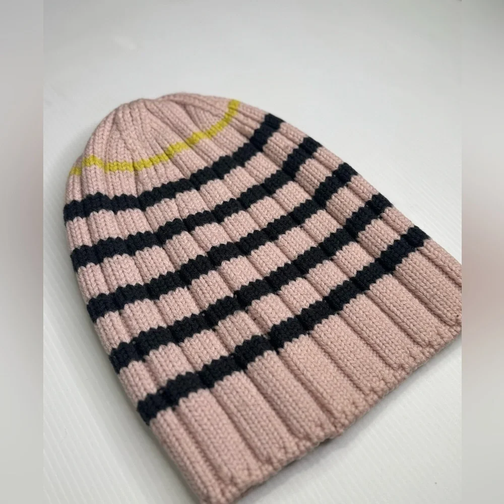 Lululemon Blissed Out Toque‎ hat multi-color ski merino wool soft